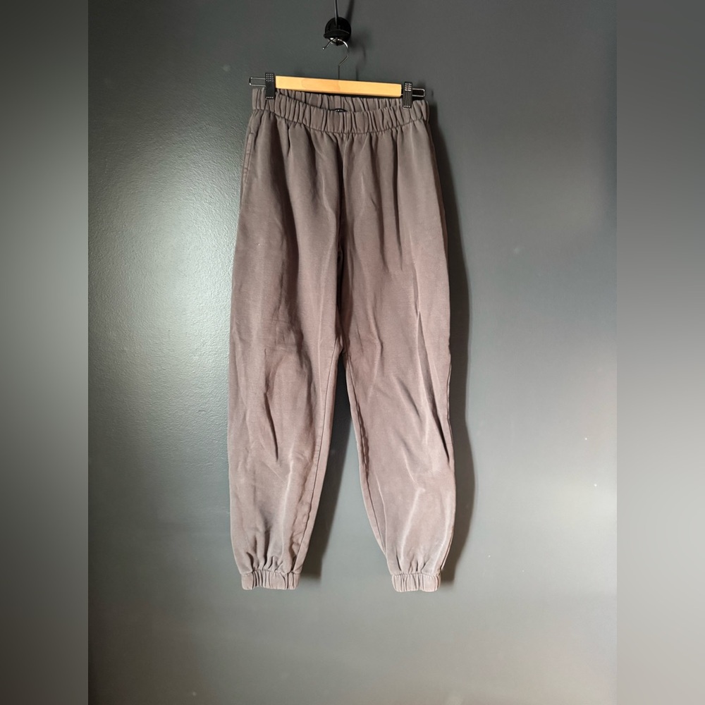 Brandy Melville Taupe/Brown Sweat Pants